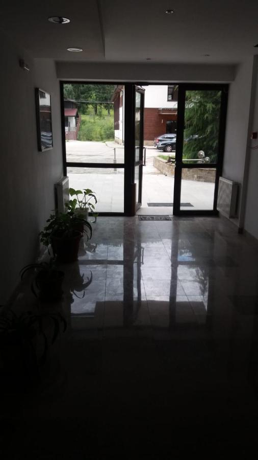 Sophie Apartament Apartment Синая Екстериор снимка